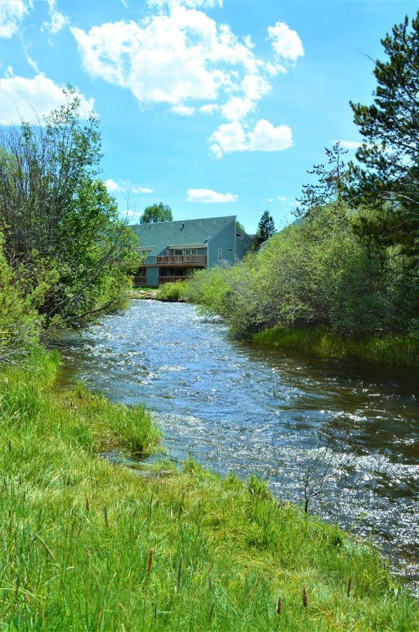 Twin Rivers Fraser Exterior photo