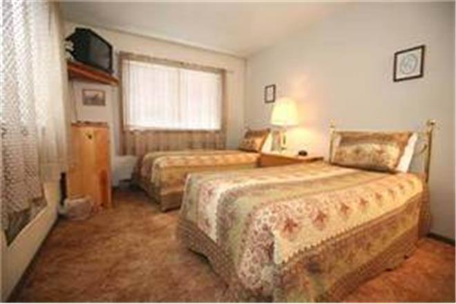 Twin Rivers Fraser Room photo